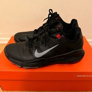 Nike Tiger Woods TW 13’ golf shoes SZ 9.5